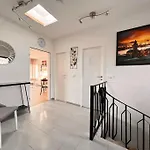 Exclusive Maisonette 90qm Parkplatz Balkon Citynah Apartamento