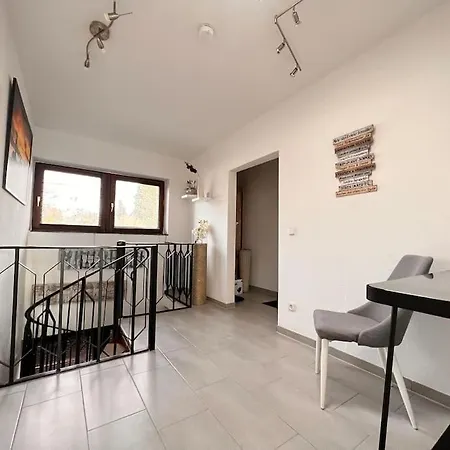 Exclusive Maisonette 90qm Parkplatz Balkon Citynah