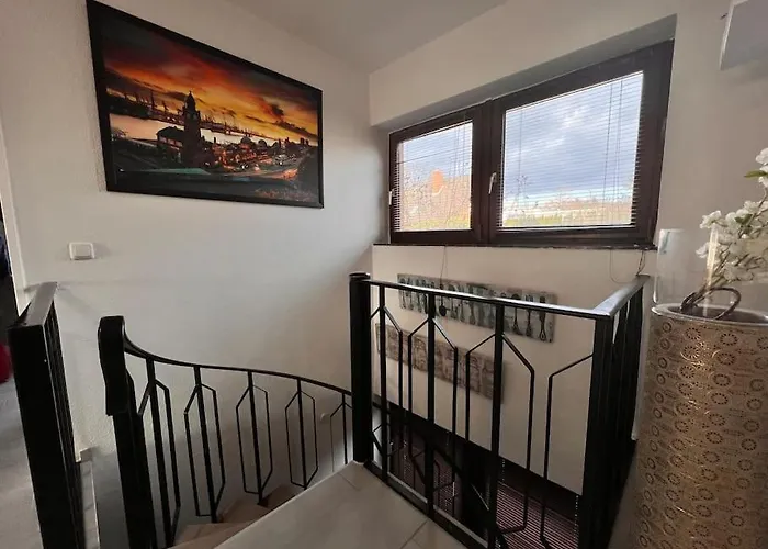 Exclusive Maisonette 90qm Parkplatz Balkon Citynah Апартаменты *