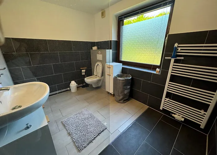 Exclusive Maisonette 90qm Parkplatz Balkon Citynah *
