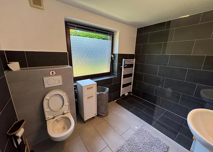 Exclusive Maisonette 90qm Parkplatz Balkon Citynah Апартаменты Зеветаль